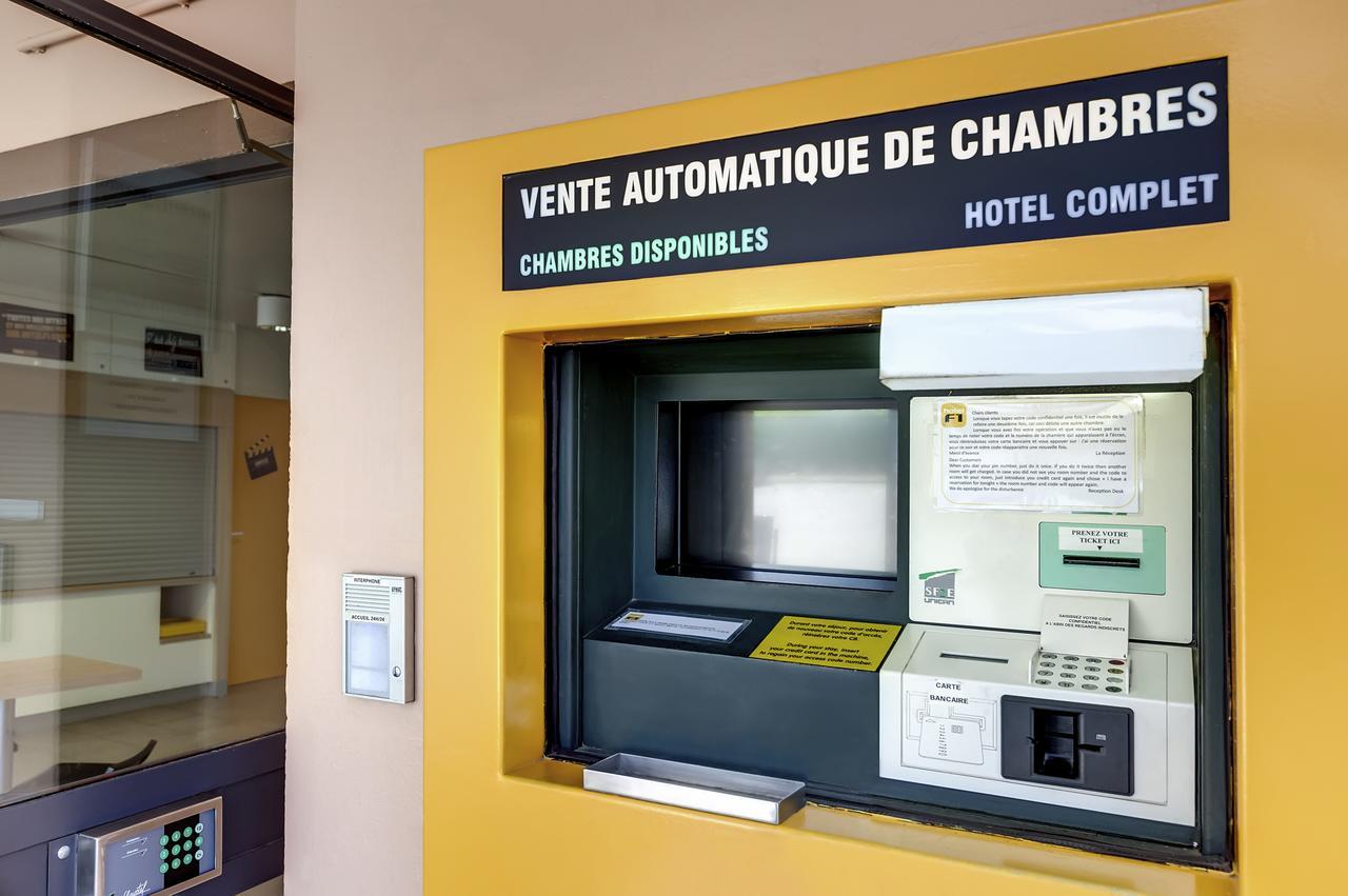 Hotelf1 Dunkerque Grande Synthe Exterior photo